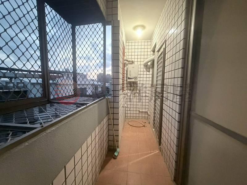 清水市中心三房平車房屋室內格局與周邊環境
