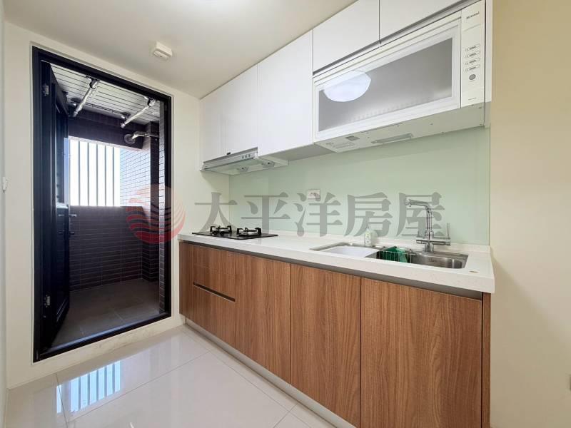 沙鹿後站次頂視野朝南2房平車房屋室內格局與周邊環境