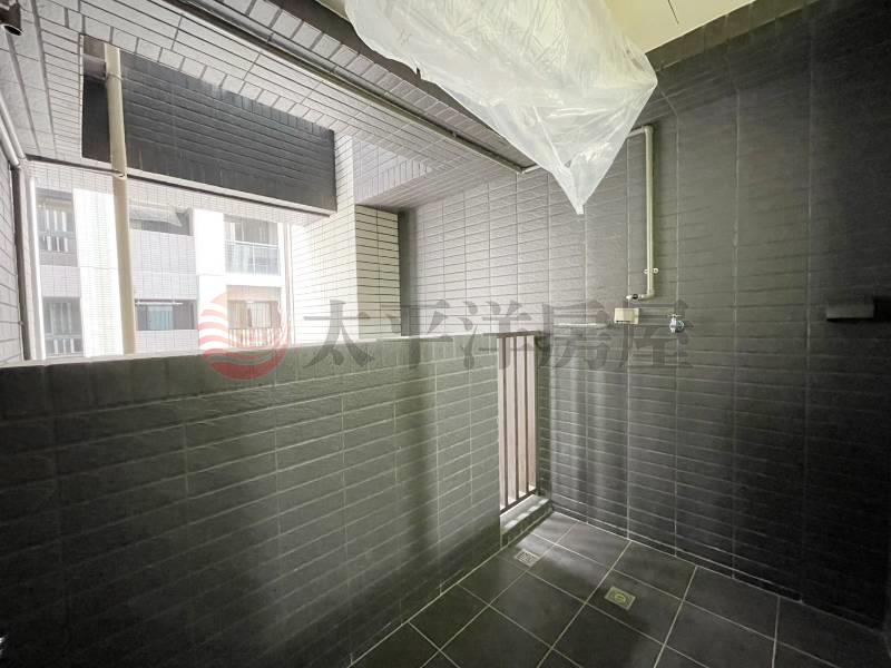 全新完工低於實登價2房平車房屋室內格局與周邊環境