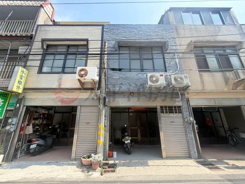 正鰲峰路賠售免整理透天房屋室內格局與周邊環境
