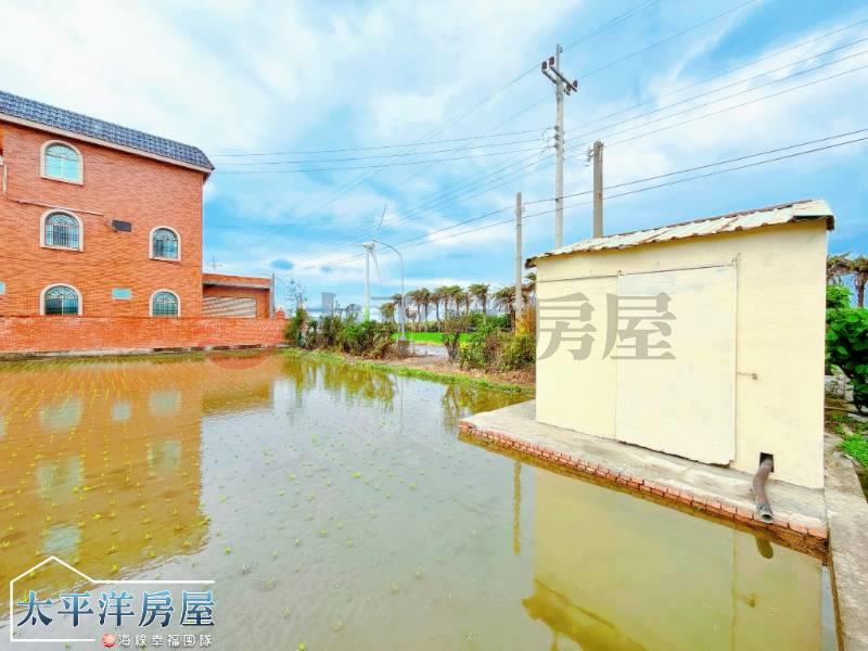 大甲●臨路超俗農地房屋室內格局與周邊環境