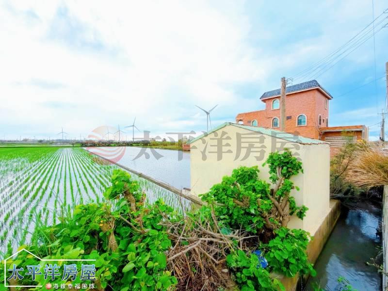 大甲●臨路超俗農地房屋室內格局與周邊環境