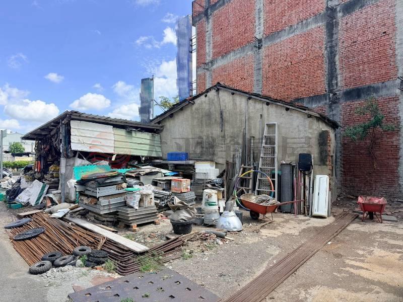 草屯正草溪路臨路土地房屋室內格局與周邊環境