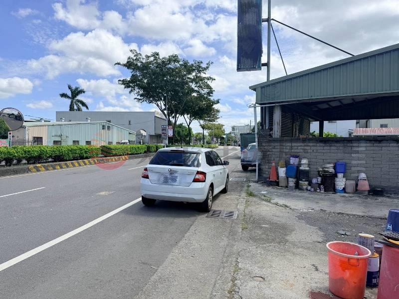草屯正草溪路臨路土地房屋室內格局與周邊環境