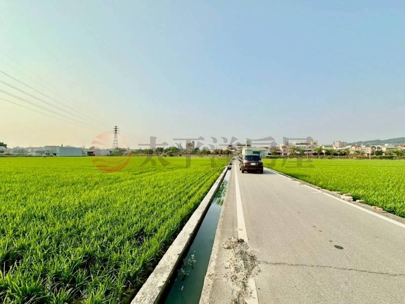 大肚臨路農地-1478房屋室內格局與周邊環境