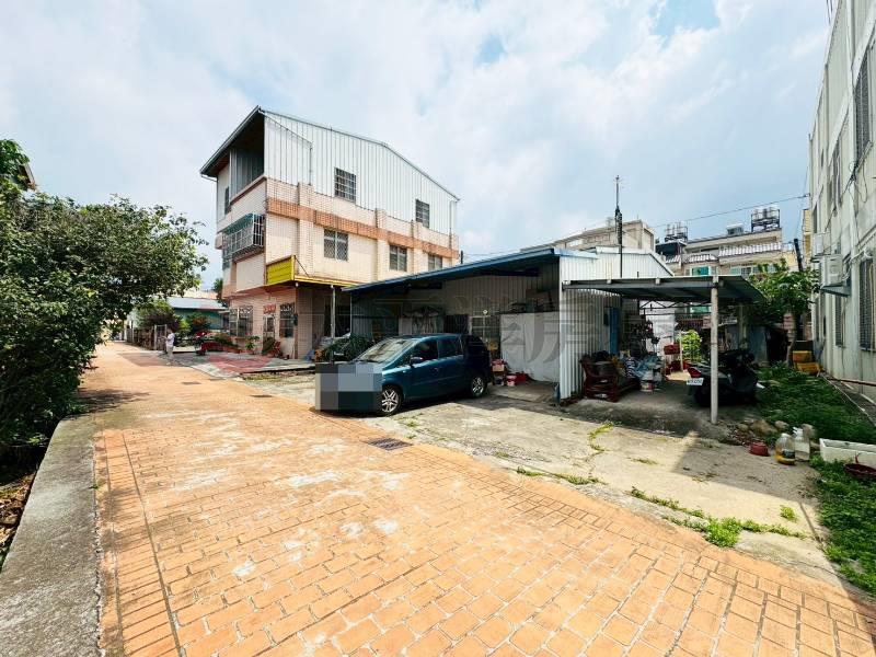 買地送屋前後臨路方正建地房屋室內格局與周邊環境