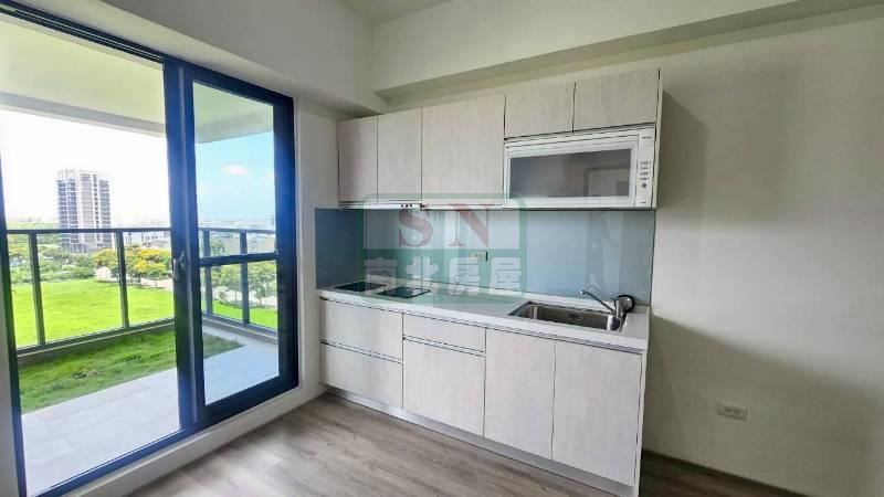 橋科大極全新三房+平車