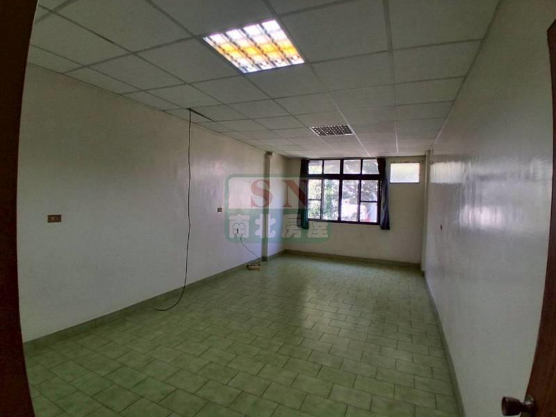 永康榮民醫院旁店面
