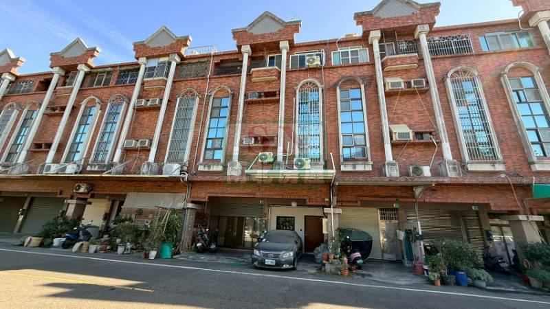 安平世平五街透天