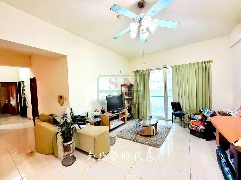 影三新城四房平車