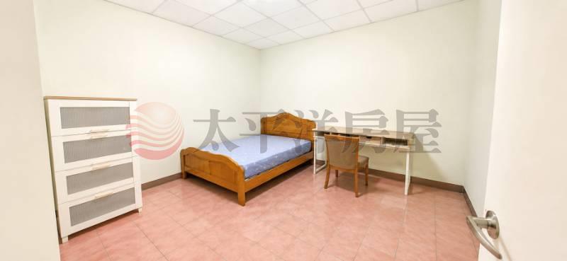 一樓孝親黃金地段稀有釋出大透天房屋室內格局與周邊環境