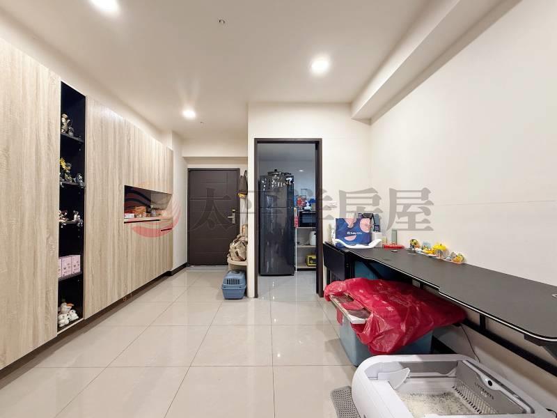 晴灣精裝大三房平車房屋室內格局與周邊環境